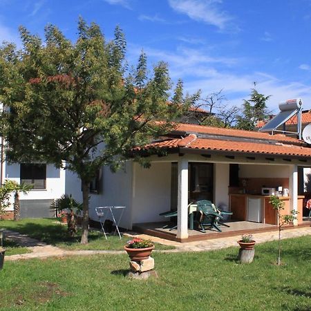 Apartments With A Parking Space Umag - 7666 외부 사진
