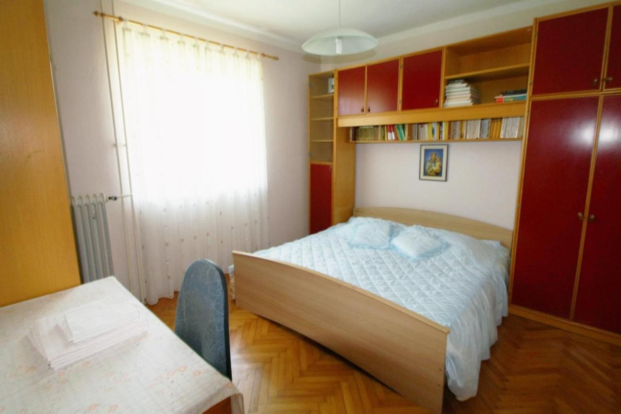 Apartments With A Parking Space Umag - 7666 외부 사진