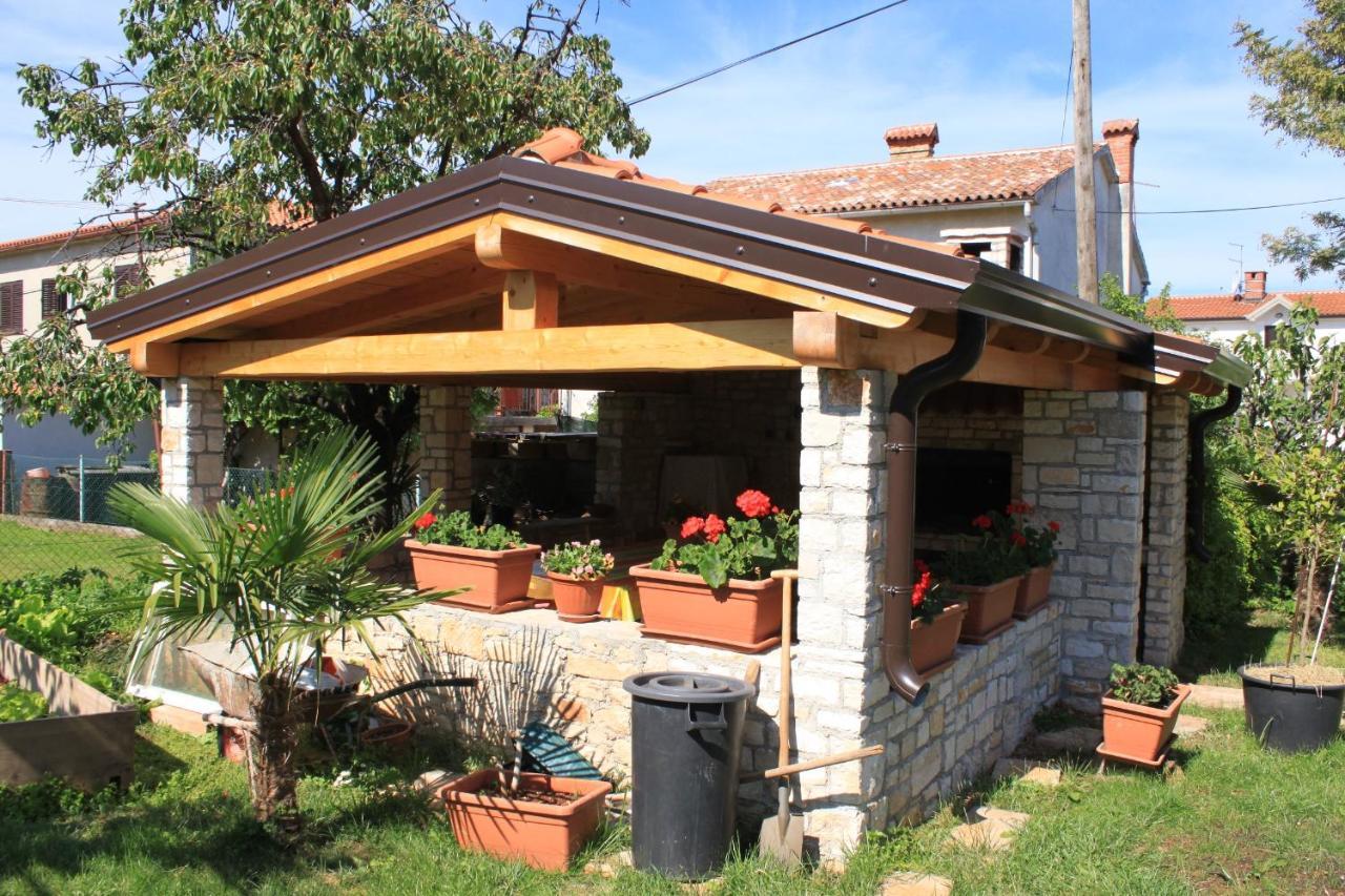 Apartments With A Parking Space Umag - 7666 외부 사진