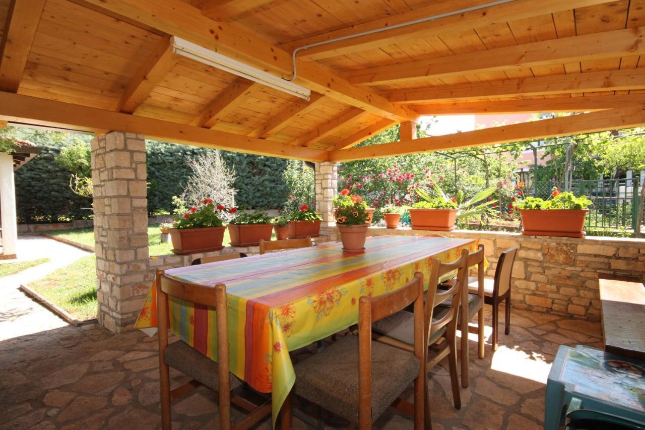 Apartments With A Parking Space Umag - 7666 외부 사진